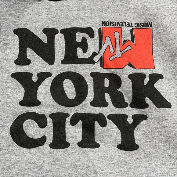 Forever 21 Tops - Women’s New York City graphic hoodie
